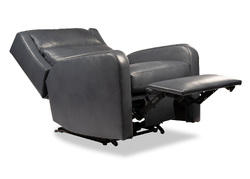 3058-PR_Monty_OrleansRoyal_0426_Full_HR.jpg