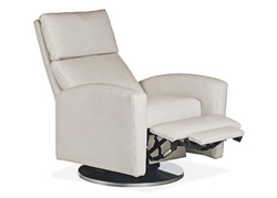 ML4-PR_Milo_AtmoreWhite_1020_OPEN_HR_72169.jpg